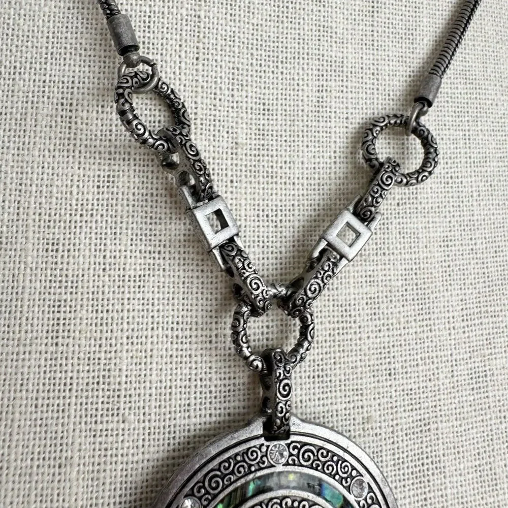 Lia Sophia  DREAM GIRL  Genuine Abalone & Cut Crystals Bohemian Necklace 20-23”